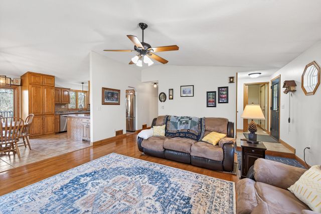 14315 250th Avenue NW, Zimmerman, MN 55398