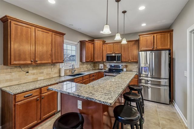 908 NW 33rd Street, Ankeny, IA 50023