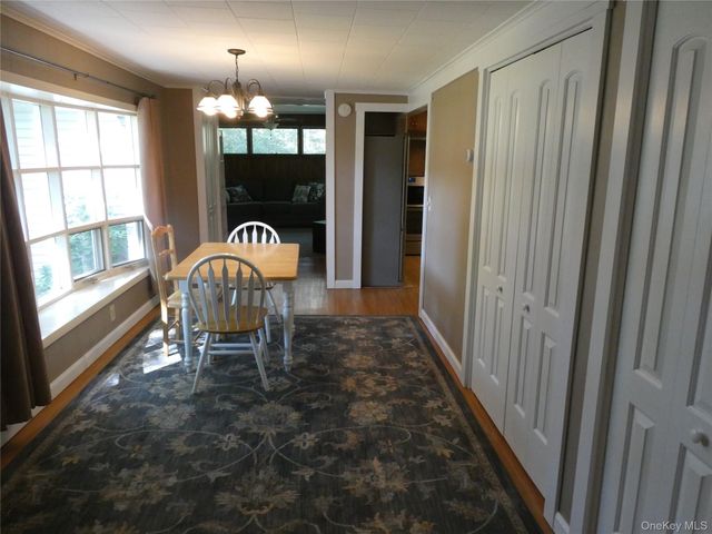 60 Mountain View Drive, Elizaville, NY 12523