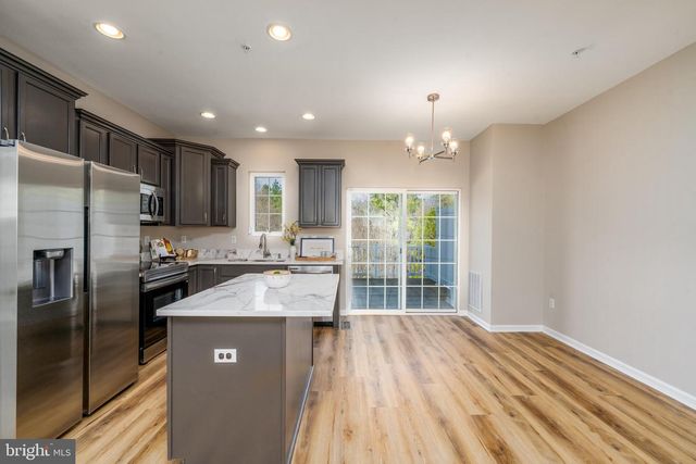 5060 OYSTER REEF PL, Waldorf, MD 20602