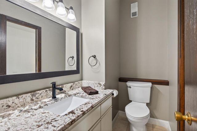 7508 W 77th Street, Chaska, MN 55318