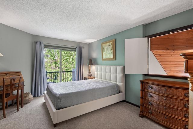 7508 W 77th Street, Chaska, MN 55318