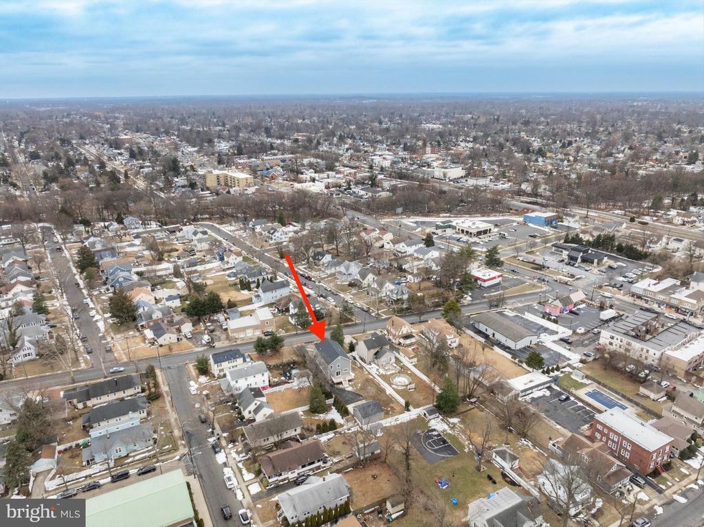 Image 12 of property listing at 15 CUTHBERT BLVD, Haddon Township, NJ 08108