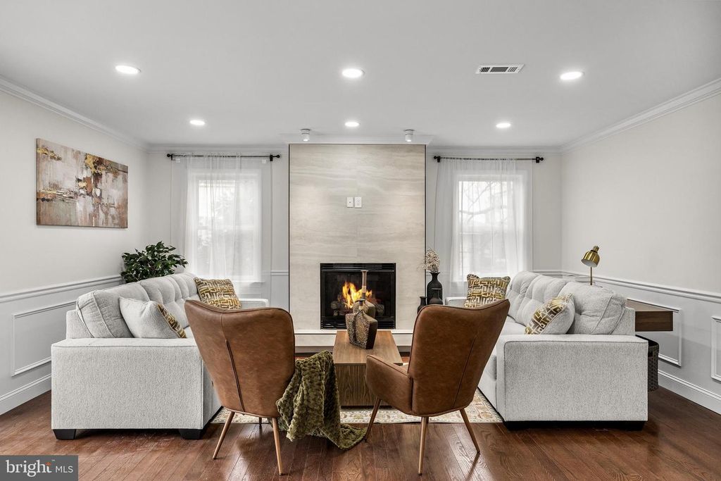 Image 14 of property listing at 15 CUTHBERT BLVD, Haddon Township, NJ 08108