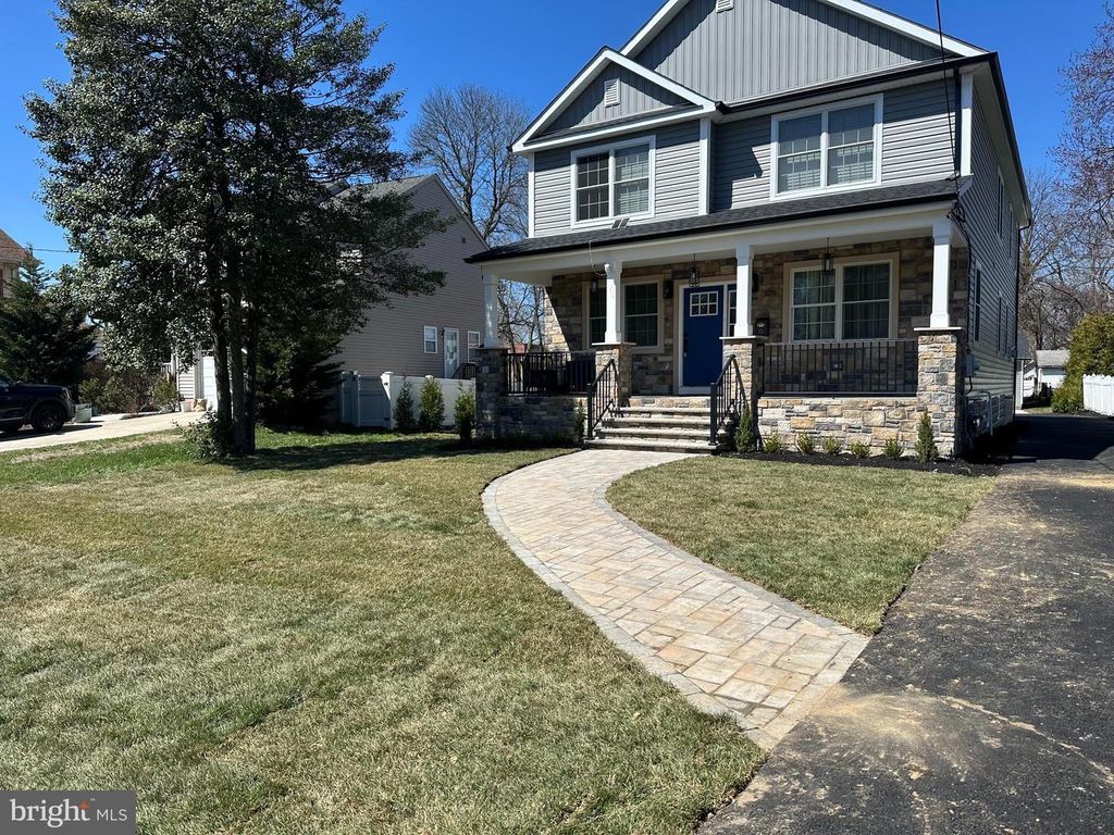Image 3 of property listing at 15 CUTHBERT BLVD, Haddon Township, NJ 08108