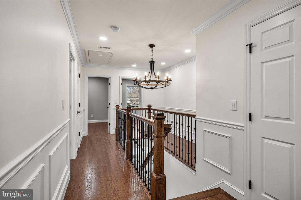 Image 37 of property listing at 15 CUTHBERT BLVD, Haddon Township, NJ 08108