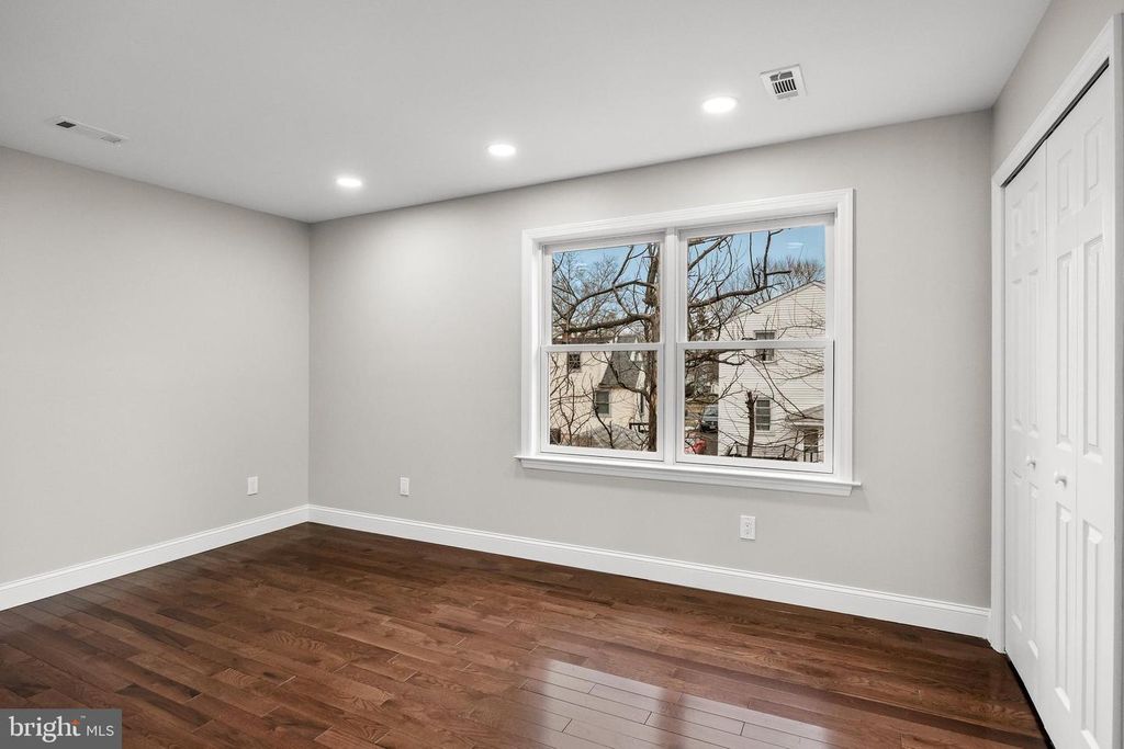 Image 44 of property listing at 15 CUTHBERT BLVD, Haddon Township, NJ 08108