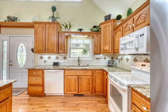 228 Brookhaven Drive, Blairsville, GA 30512