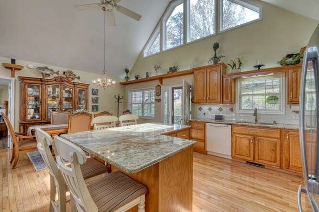 228 Brookhaven Drive, Blairsville, GA 30512