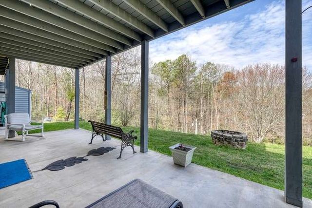 228 Brookhaven Drive, Blairsville, GA 30512