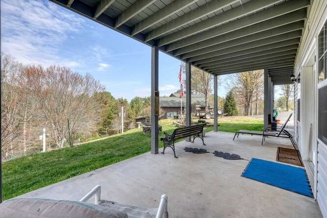 228 Brookhaven Drive, Blairsville, GA 30512