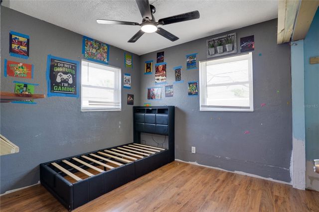 701 61ST AVENUE NE, St Petersburg, FL 33703