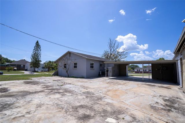 701 61ST AVENUE NE, St Petersburg, FL 33703