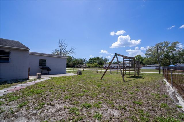 701 61ST AVENUE NE, St Petersburg, FL 33703