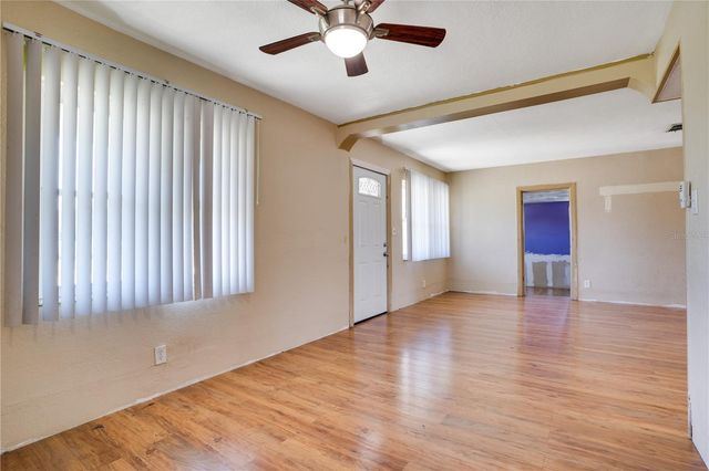 701 61ST AVENUE NE, St Petersburg, FL 33703