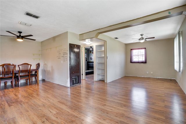 701 61ST AVENUE NE, St Petersburg, FL 33703