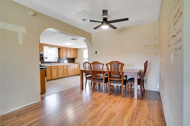 701 61ST AVENUE NE, St Petersburg, FL 33703