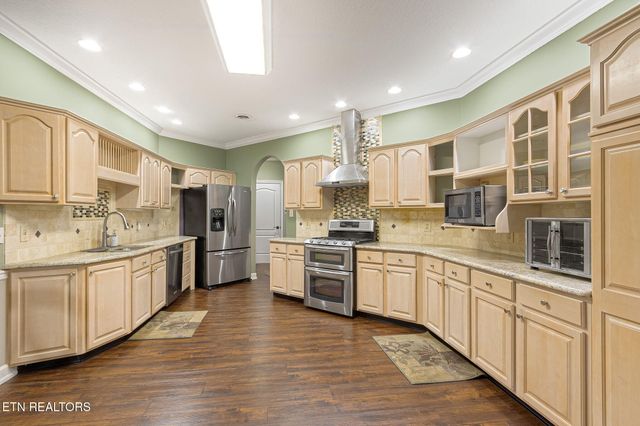 3744 Whitworth Drive, Knoxville, TN 37938