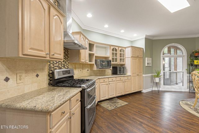 3744 Whitworth Drive, Knoxville, TN 37938