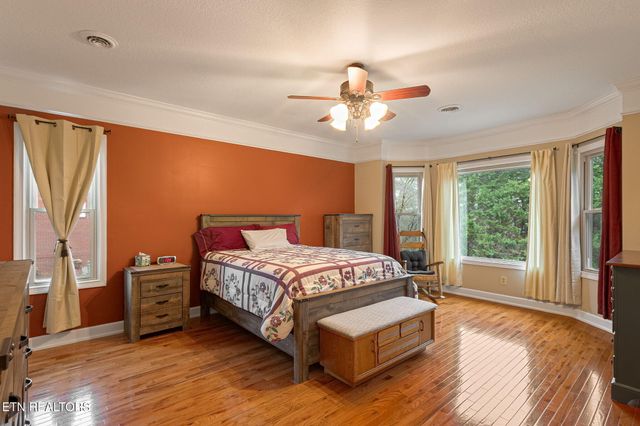 3744 Whitworth Drive, Knoxville, TN 37938