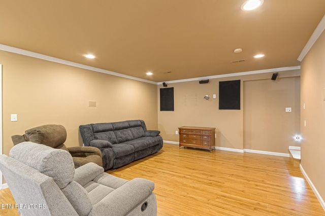 3744 Whitworth Drive, Knoxville, TN 37938