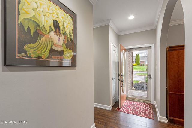 3744 Whitworth Drive, Knoxville, TN 37938