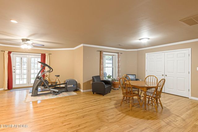 3744 Whitworth Drive, Knoxville, TN 37938