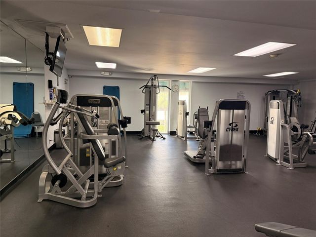 101 Briny Avenue 1006, Pompano Beach, FL 33062