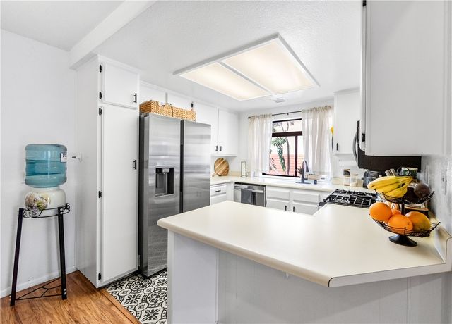 3573 W Greentree Cir C, Anaheim, CA 92804