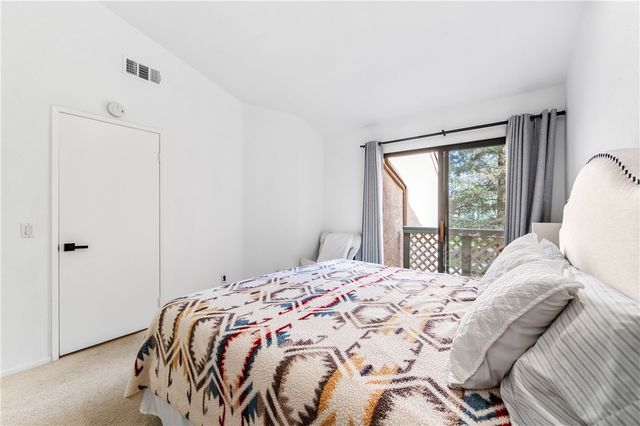 3573 W Greentree Cir C, Anaheim, CA 92804