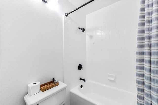 3573 W Greentree Cir C, Anaheim, CA 92804