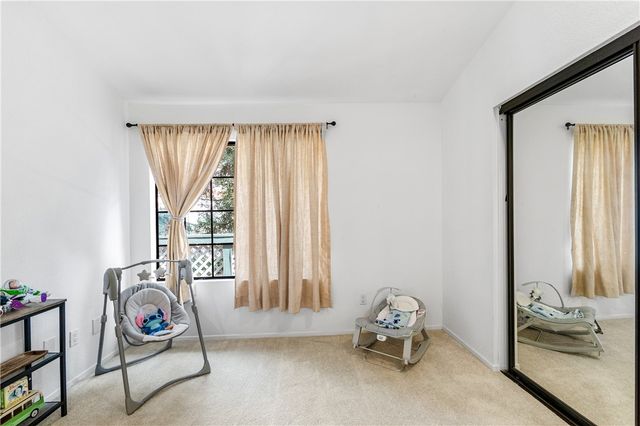 3573 W Greentree Cir C, Anaheim, CA 92804