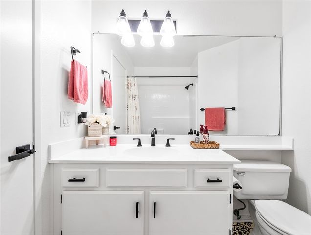 3573 W Greentree Cir C, Anaheim, CA 92804