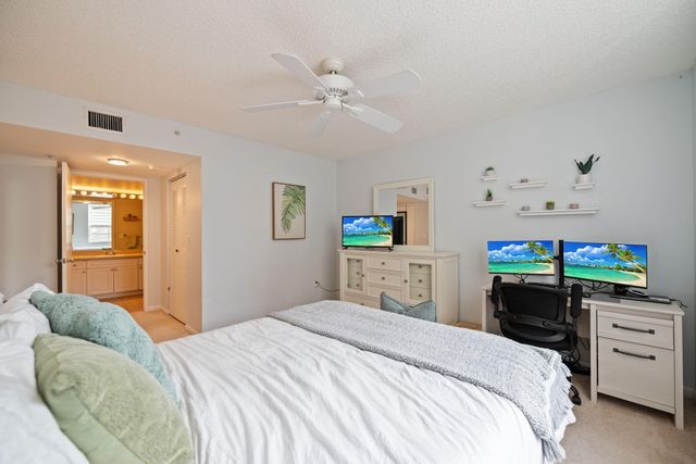 520 SE 5th Avenue 2202, Fort Lauderdale, FL 33301