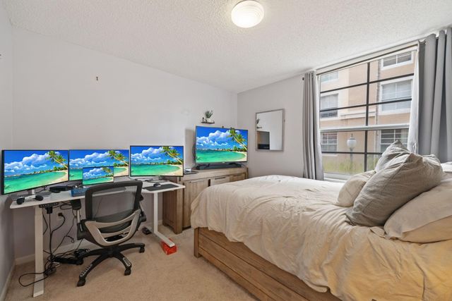 520 SE 5th Avenue 2202, Fort Lauderdale, FL 33301