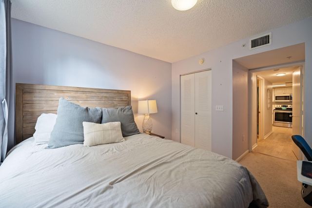 520 SE 5th Avenue 2202, Fort Lauderdale, FL 33301