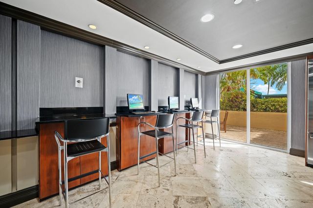 520 SE 5th Avenue 2202, Fort Lauderdale, FL 33301