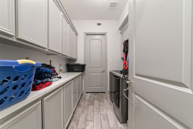 126 Comal Drive, Baytown, TX 77523