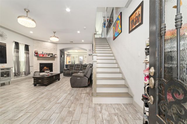 126 Comal Drive, Baytown, TX 77523