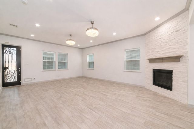 126 Comal Drive, Baytown, TX 77523