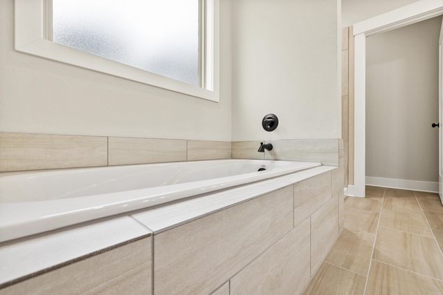 10376 Narrows, Benton, AR 72019