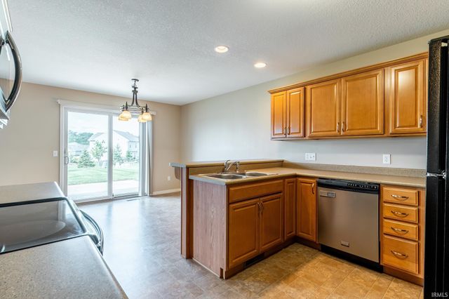 13311 Delano Cove, Fort Wayne, IN 46845