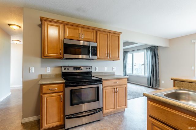 13311 Delano Cove, Fort Wayne, IN 46845