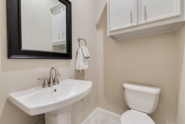 1244 W 26th Street, Houston, TX 77008