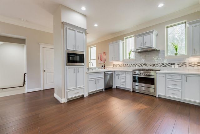 1244 W 26th Street, Houston, TX 77008