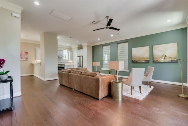 1244 W 26th Street, Houston, TX 77008