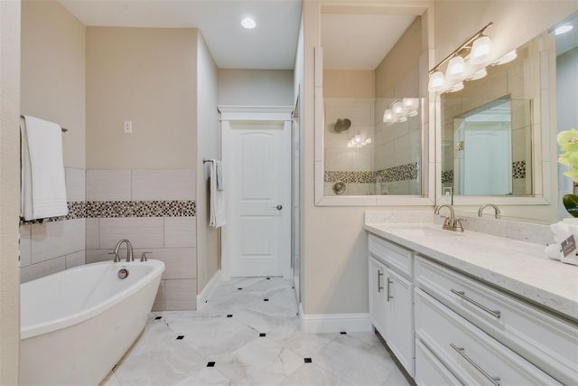1244 W 26th Street, Houston, TX 77008