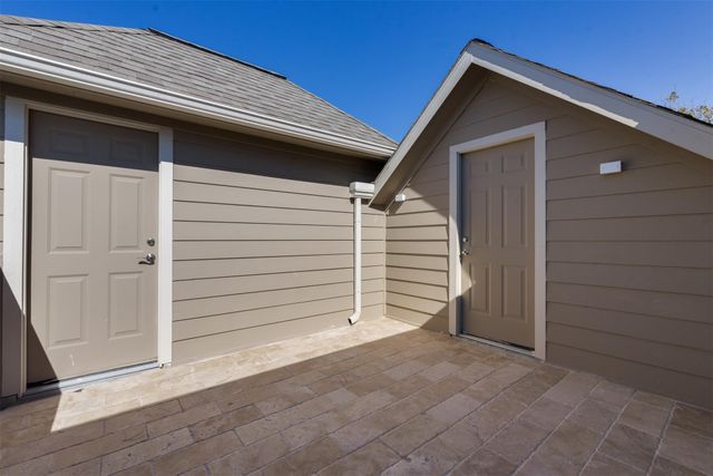 1244 W 26th Street, Houston, TX 77008