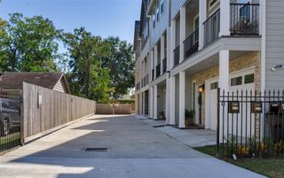 1244 W 26th Street, Houston, TX 77008