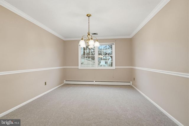 195 GILBERT DR, Morrisville, PA 19067